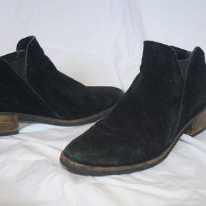 Dolce Vita Black Booties